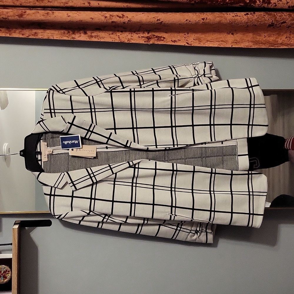 Grid pattern blazer